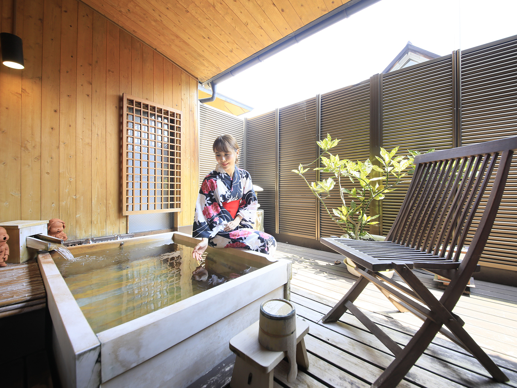 彩花亭 時代屋サンプルページ